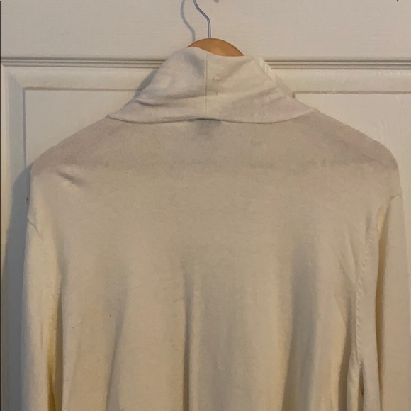 Talbots cream and Blue Cardigan - Picture 5 of 8